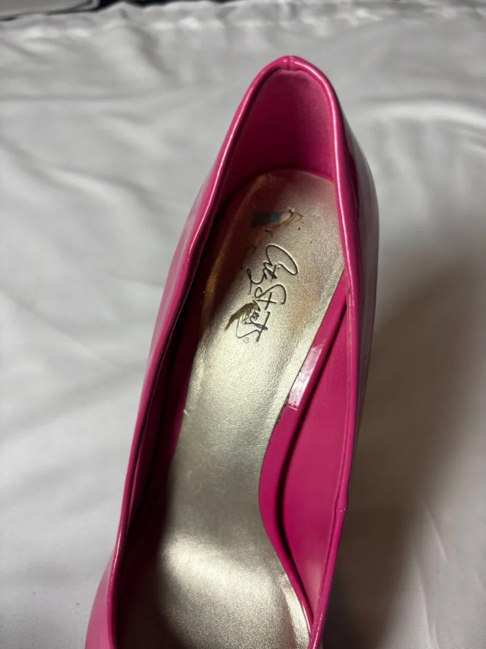 City Streets Women’s Marley Hot Pink Patent Peep Toe Platform Heels | US Size 7